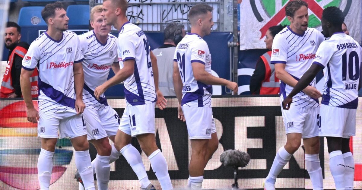 Die Osnabrücker bejubeln den 1:0-Führungstreffer durch Ismail Badjie (ganz rechts).