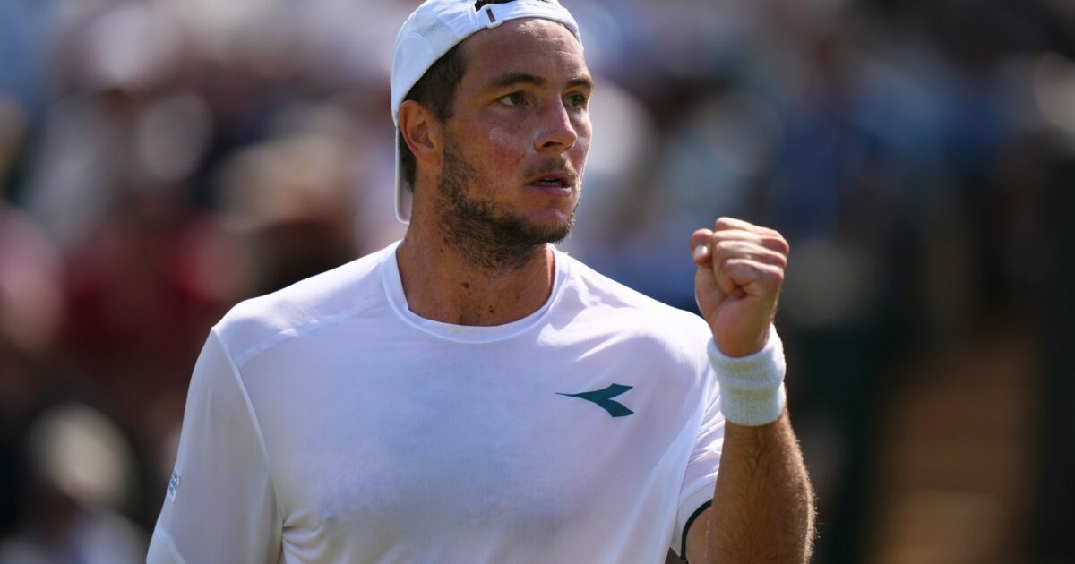 Jan-Lennard Struff steht beim Turnier in Peking im Achtelfinale. (Archivbild)