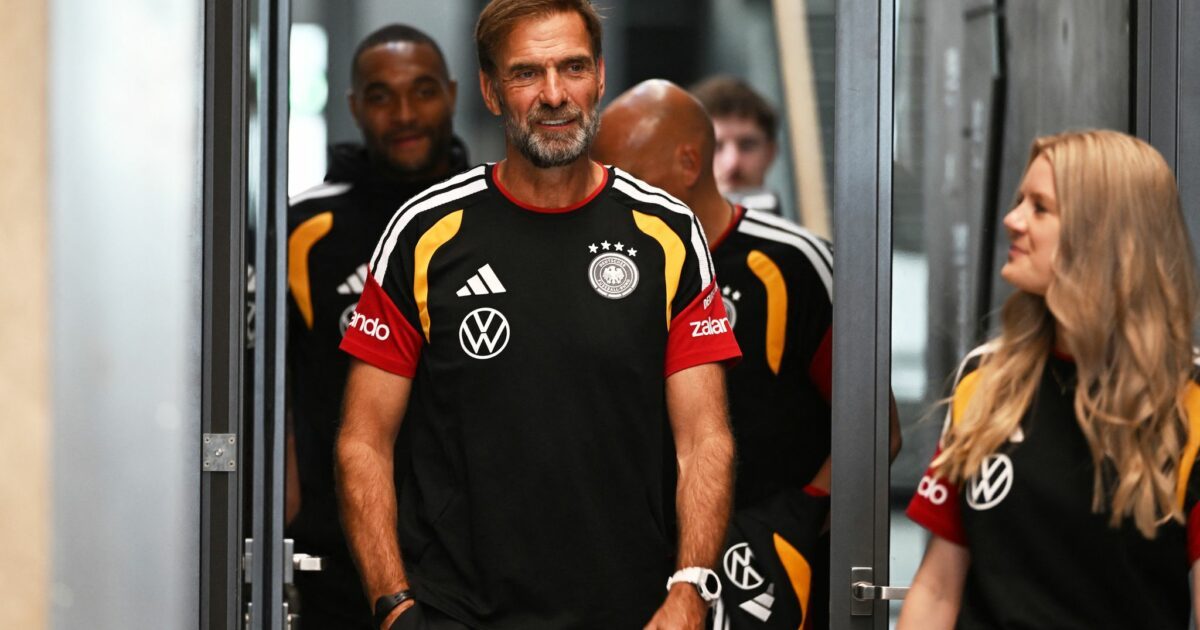 Jürgen Klopp provoziert mit seiner Personalpolitik viele Debatten.
