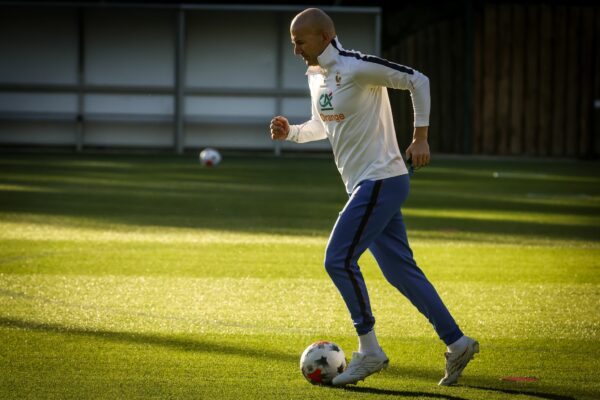Noch immer elegant am Ball: Magier Zidane.