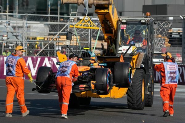 Weltmeister Lando Norris hat nach dem unverschuldeten Aus beim Formel-1-Rennen von Aserbaidschan seine Forderung nach einer Rennsperre für Franco Colapinto zurückgenommen.
