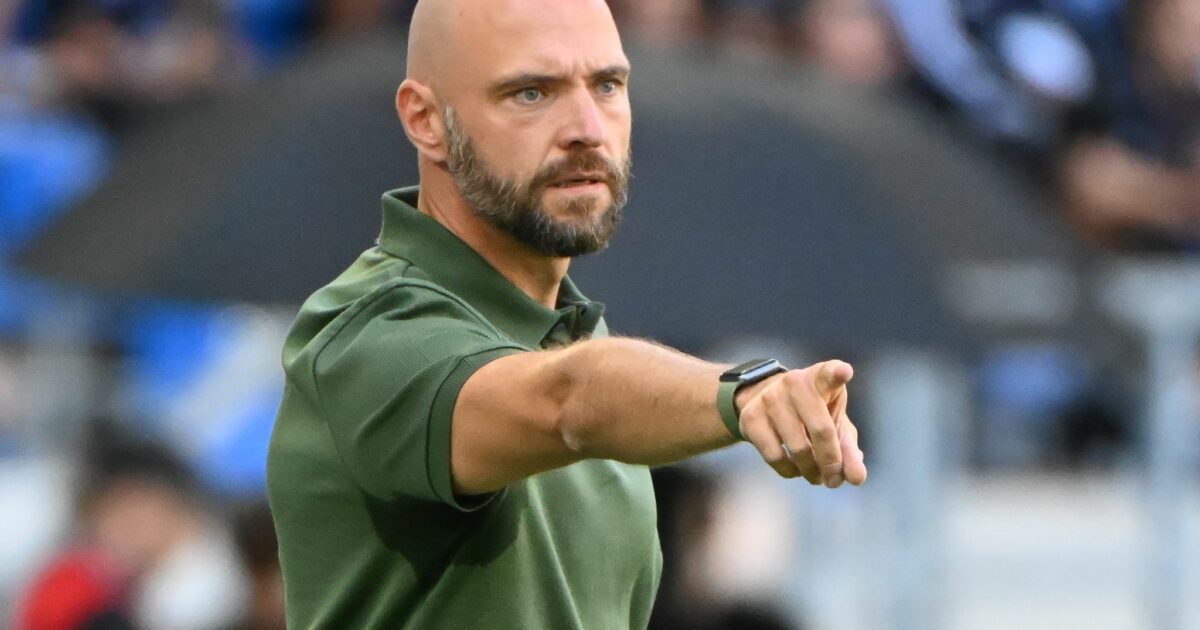 Viel lief in Mailand für das Wolfsburger Team von Trainer Stephan Lerch nicht zusammen. (Archivbild)