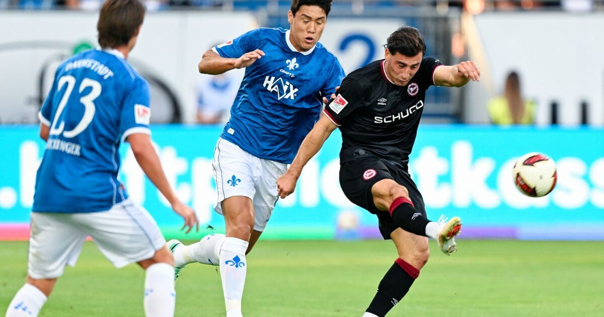 Ho-Jae Lee (Mitte) brachte Darmstadt gegen Bielefeld früh in Führung.