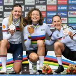 Franziska Koch (r) gewann Bronze im Zeitfahren.