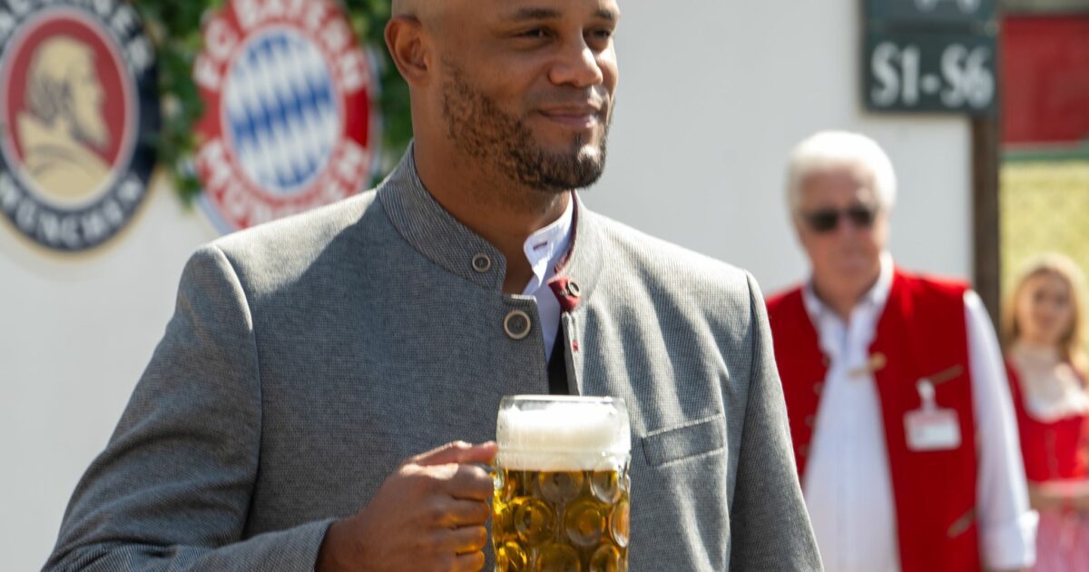 Trainer Vincent Kompany freut sich auf das Oktoberfest. (Archivbild)