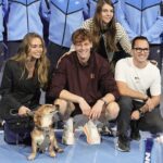 Tennisstar Jannik Sinner (Mitte) und seine Freundin Laila Hasanovic (links) zeigten sich schon im November gemeinsam nach Sinners Sieg gegen Carlos Alcaraz bei den ATP-World Tour Finals. (Archivbild)