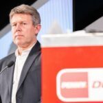DEL-Chef Gernot Tripcke gefällt die Terminierung der NHL-Spiele in Deutschland nicht. (Archivbild)