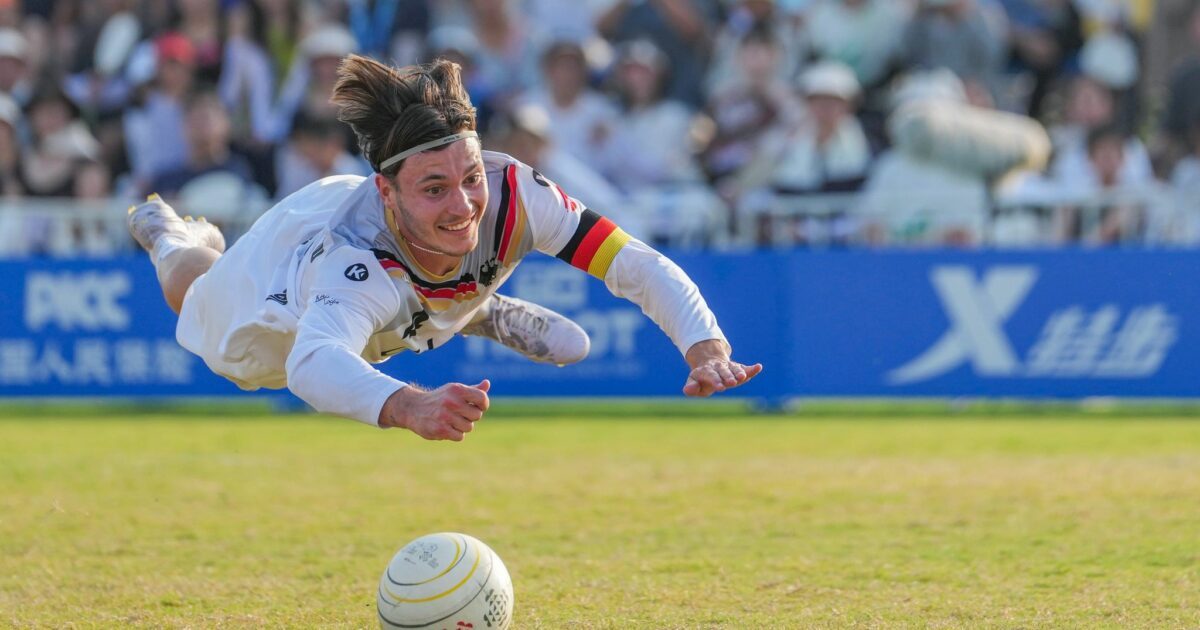 Johannes Jungclaussen gewann mit den deutschen Faustballern Silber bei den World Games 2025 in Chengdu. (Archivbild)