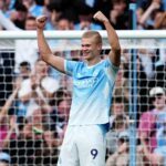 Erling Haaland hat gegen Sunderland gleich doppelten Grund zur Freude.