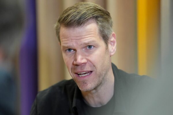 Meldet erfreuliche Wirtschaftszahlen für den HSV: Finanzvorstand Eric Huwer. (Archivbild)