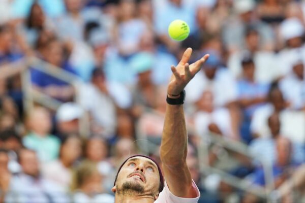 Was Alexander Zverev vor dem Aufschlag macht