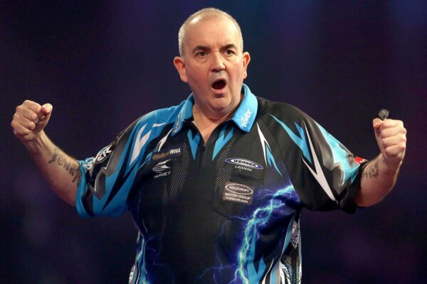 Darts-Legende Phil Taylor kündigt sein Comeback für November an. (Archivbild)