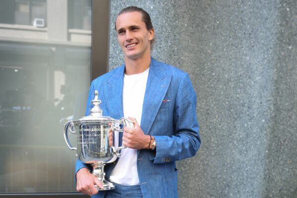 Nur eine Woche nach seinem US-Open-Sieg spielt Alexander Zverev schon wieder Davis Cup. (Archivbild)