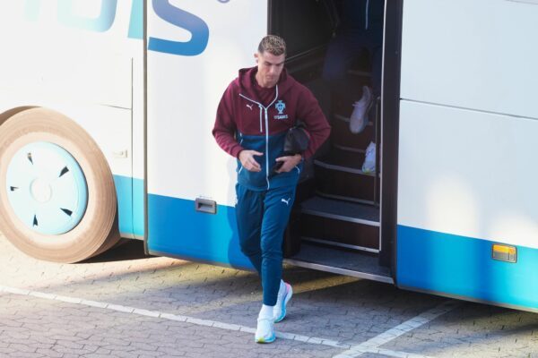 Ronaldo sorgt für einen Eklat: Er reist aus dem Camp ab.