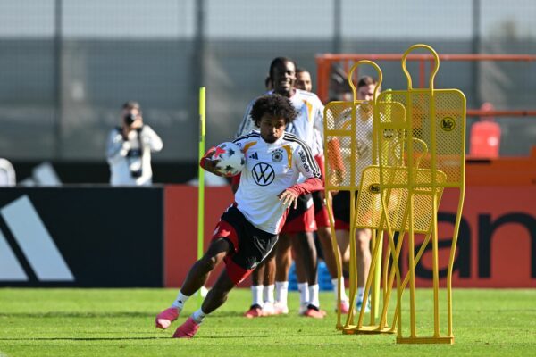 Karim Adeymi kommt über sein hohes Tempo ins Spiel. (Archivbild)