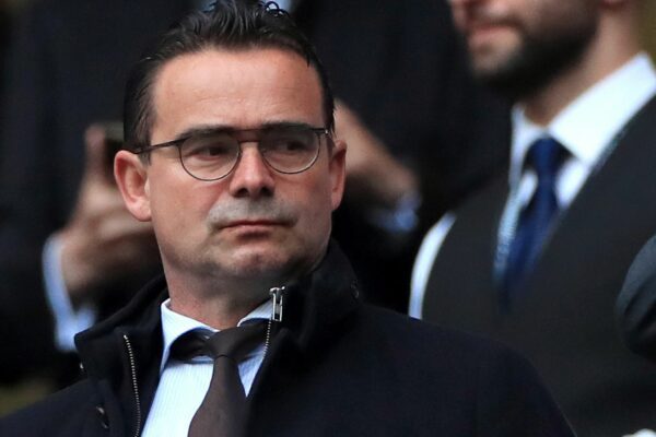 Marc Overmars zieht sich aus gesundheitlichen Gründen als Sportdirektor zurück. (Archivbild)