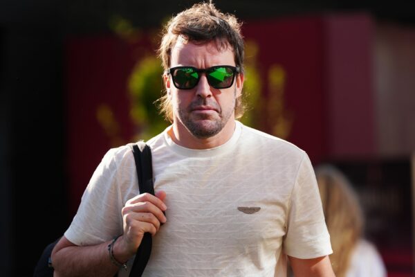 Fernando Alonso hat die meisten Formel-1-Rennen aller Fahrer bestritten. (Archivbild)