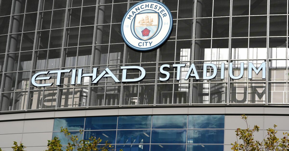 Der City-Sponsor erwägt juristische Schritte.