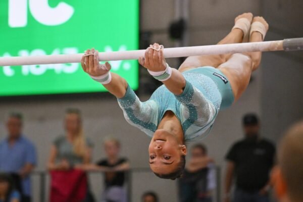 Steht im WM-Finale am Stufenbarren: Helen Kevric. (Archivbild)