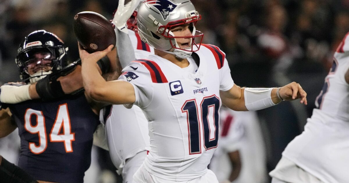 Quarterback Draye Maye konnte die Niederlage der Patriots nicht verhindern.