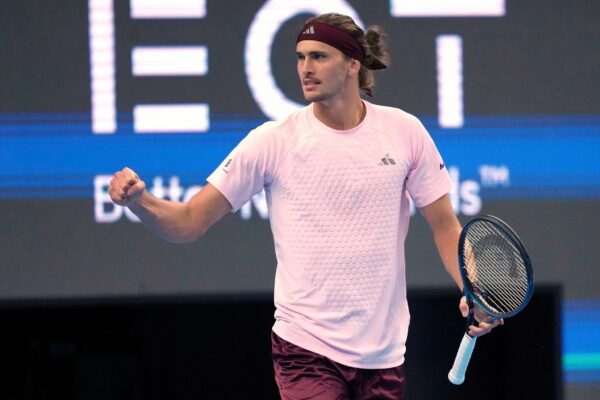 Alexander Zverev meistert seinen Auftakt in Shanghai. (Archivbild)