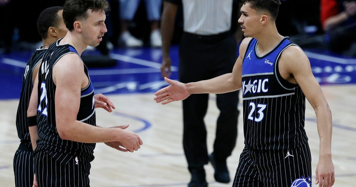 Tristan Da Silva (rechts) bleibt Teamkollege von Franz Wagner bei den Orlando Magic.