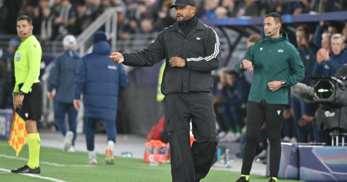 Sieht sein Team nicht weit von Topform entfernt: Bayern-Trainer Kompany (Archivbild)