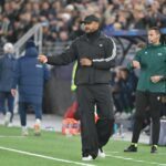 Sieht sein Team nicht weit von Topform entfernt: Bayern-Trainer Kompany (Archivbild)