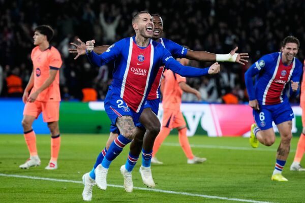 Bis auf den Fan-Aufreger ein großer Fußball-Abend: Lucas Hernández feiert sein Tor.