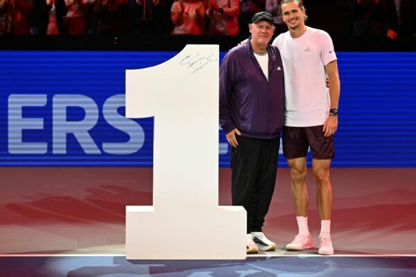 Zweimal Alexander und die Eins: Tennis-Champion Zverev mit seinem Vater.