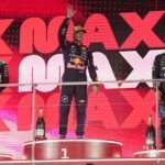Max Verstappen (M) ist in Singapur wieder der Alte.