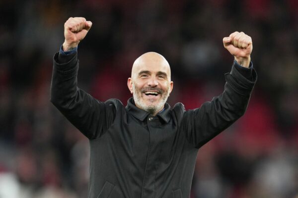 Manchester Citys Trainer Enzo Maresca.