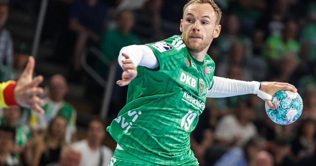 Welthandballer Mathias Gidsel war mit zwölf Toren bester Füchse-Schütze (Archivbild)