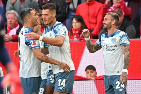Leverkusen jubelt über einen Sieg in Mainz.