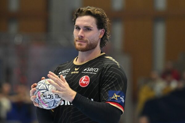 DHB-Kapitän Johannes Golla will die MT Melsungen nach wenigen Monaten wieder verlassen. (Archivbild)