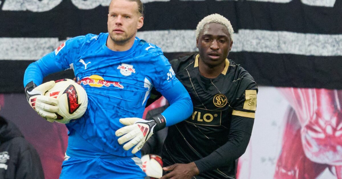 Zwei der auffälligsten Aklteure der ersten Halbzeit: Torwart Orjan Nyland (RB Leipzig