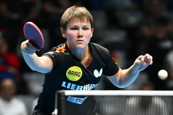Zwei Medaillen sind sicher: Nina Mittelham bei der Tischtennis-EM (Archivbild).