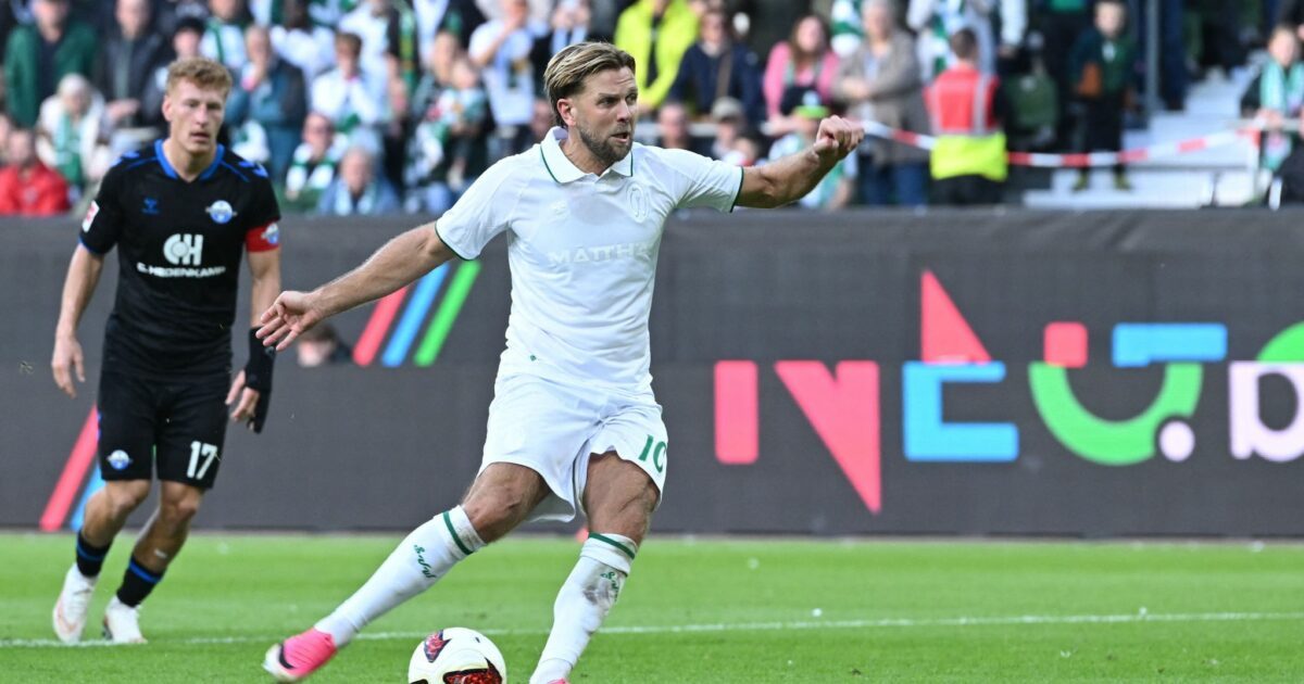 Niclas Füllkrug trifft per Elfmeter zum 2:2 für Werder Bremen.