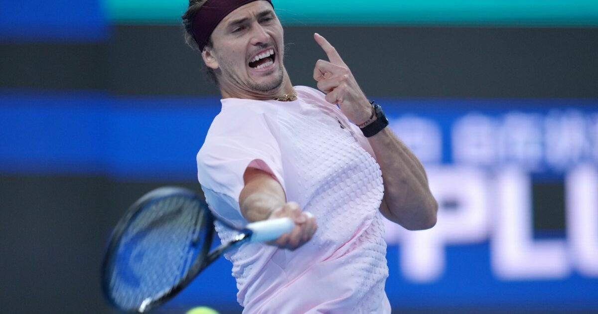 Sollte beim Show-Turnier in Saudi-Arabien auch aufschlagen: Alexander Zverev. (Archivbild)