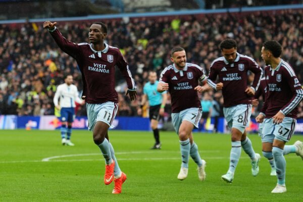 Nicolas Jackson erzielte zwei Treffer gegen Manchester City.