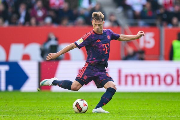 Joshua Kimmich soll nach einem privaten Schicksalsschlag in dieser Woche wieder Ball sein. (Archivbild)
