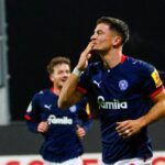Jubel nach dem Ausgleich für Kiel: Holstein-Torschütze Adrián Kapralik.