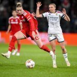 Duell zweier DFB-Nationalspielerinnen: Bayerns Kett (links) und Madrids Senß.