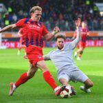 Liefern sich ein umkämpftes Duell: Heidenheims Mikkel Kaufmann und Energie-Profi Tim Campulka.